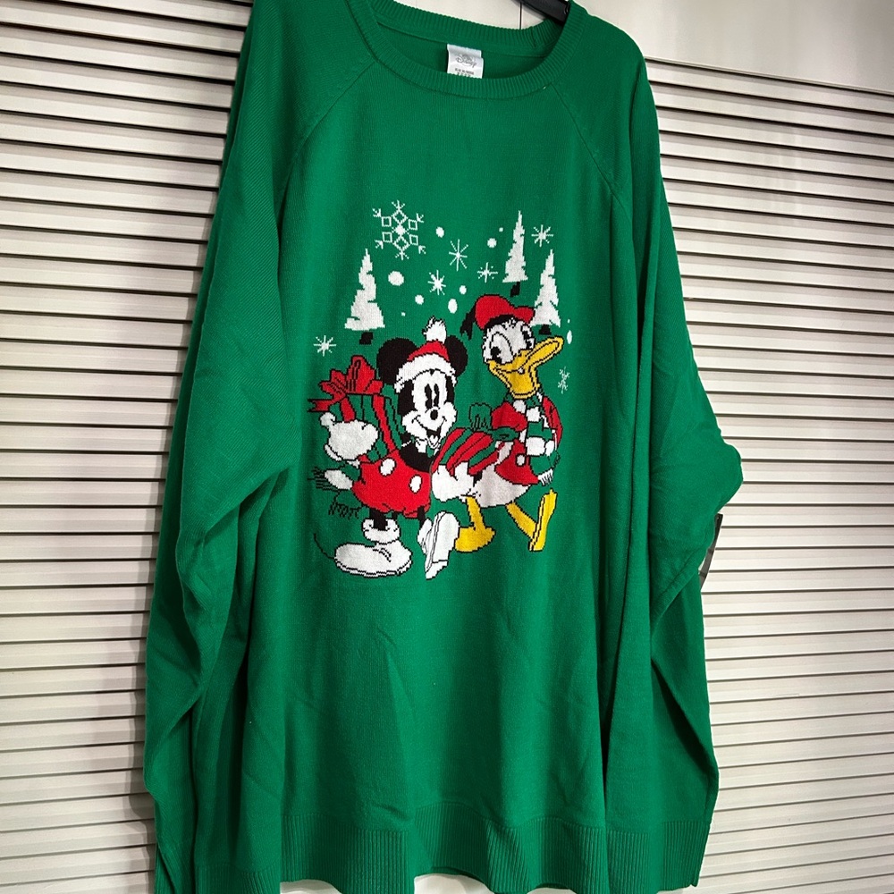 Green Disney Sweater Mickey Donald Holiday Parks NWT 3XL Christmas